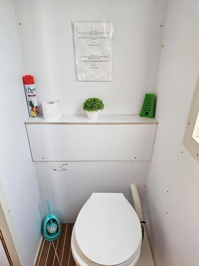 Alghero House Boat Πλωτό κατάλυμα